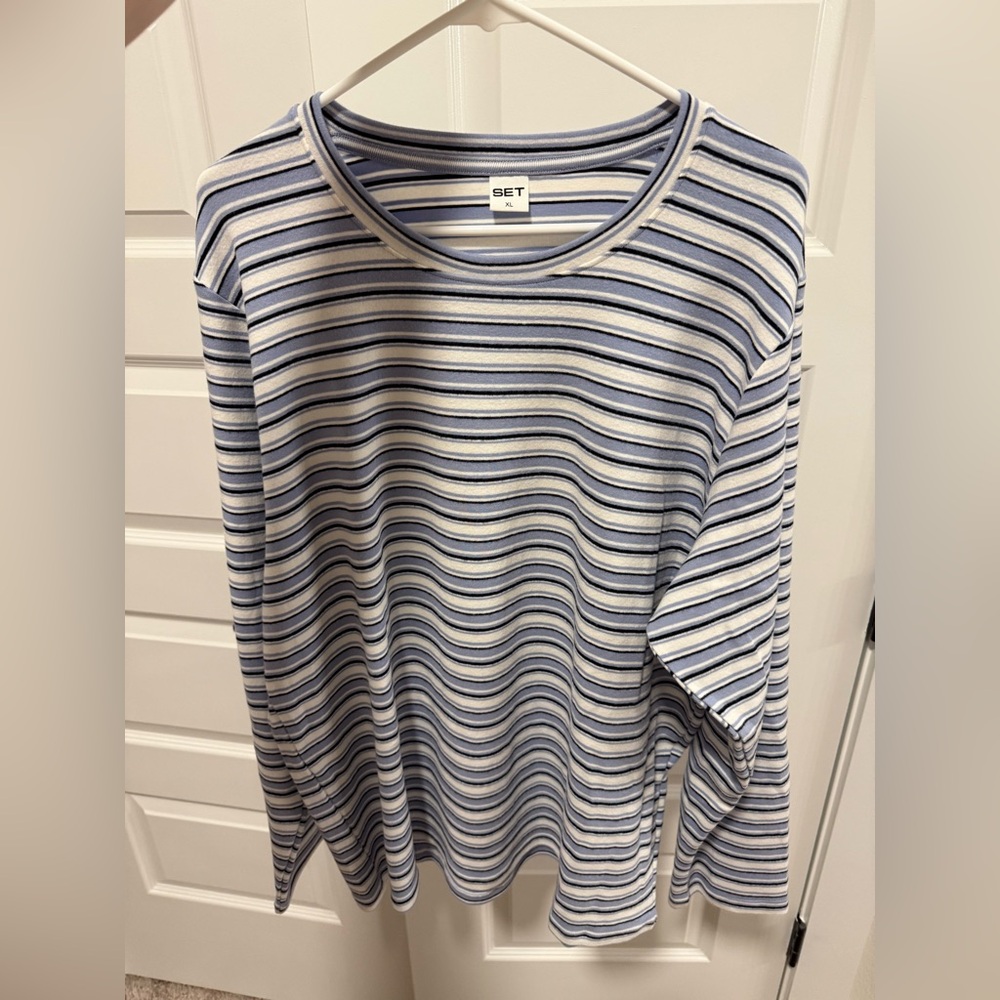 SET Active Striped Long Sleeve Tee in White and Blue